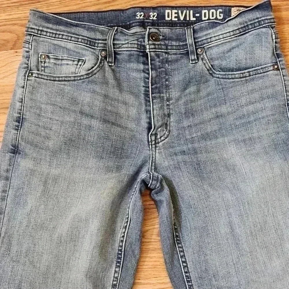 Devil Dog Slim Straight Jeans Size 32×32 Amazing Used Condition